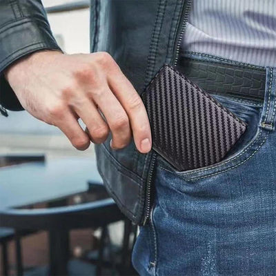 2024 Design Fashion Slim Wallets with Pop-up Aluminum Box and Carbon Fiber Card Holder