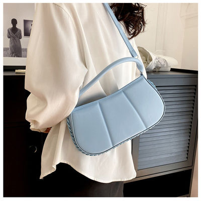 2024 Lady Single Shoulder Bag with Polyester Lining Material and Striped Pattern