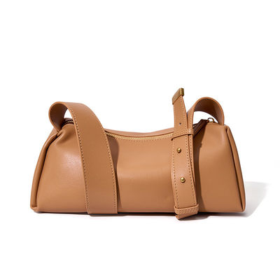 Zipper Hasp Closure Women's Bag for Daily Life in Fashionable Design
