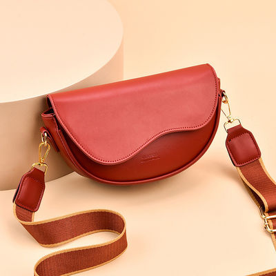 2024 Pu Leather Ladies Hand Bag with Zipper Closure Newest Trendy Fashion Shoulder Bags