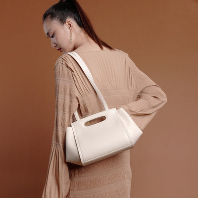 Polyester Lining Cowhide Handbag Women's Versatile Leather Bag for Everyday Wear