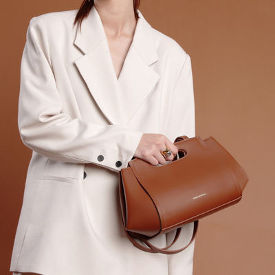 Polyester Lining Cowhide Handbag Women's Versatile Leather Bag for Everyday Wear