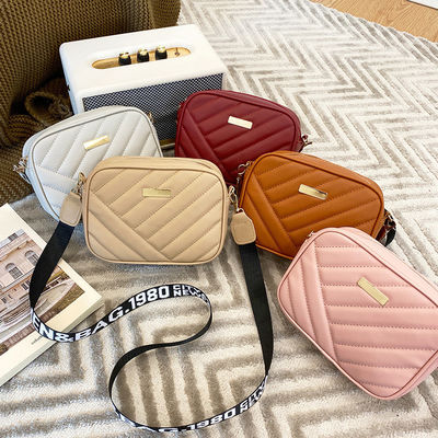 Small Classic PU Cross Body Bag for Ladies Waterproof and Adjustable All Seasons