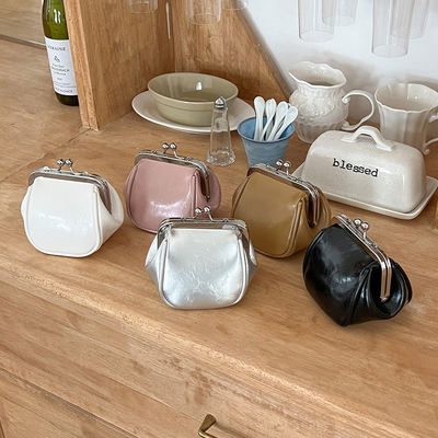 Portable Genuine Leather Mini Coin Purse Keychain Shoulder Bag with Chain Sling