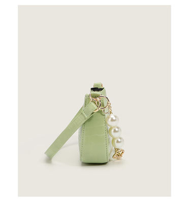 Chains Decoration Vegan Leather Women's Shoulder Purses Handbags for Everyday Wear