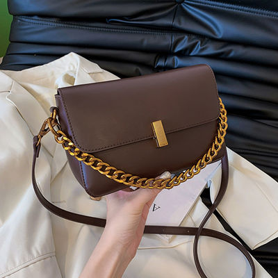 Simple and Versatile Chain Tote Crossbody Bag with Large Capacity Retro Shoulder Bag