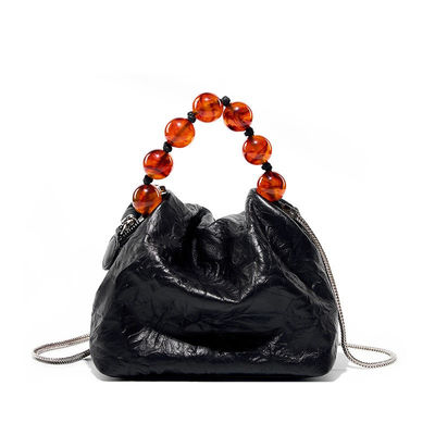Functional and Fashionable All-in-one Niche Design grade Pearl Hand Bill Shoulder Bag