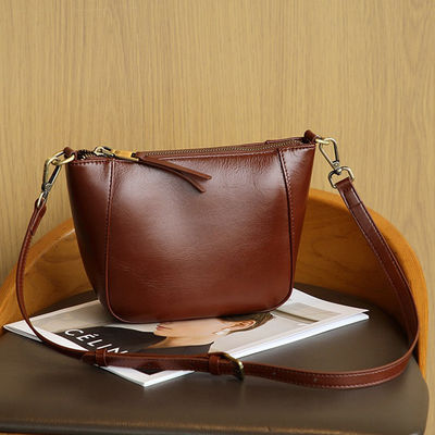 Small and Popular High End Fashion Simple Shoulder Bag with Custom Logo Avaliable