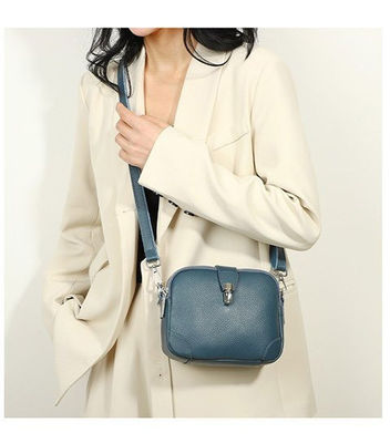 Fashion Casual Shoulder Crossbody Bag in Genuine Cow Leather Zipper Hasp Closure