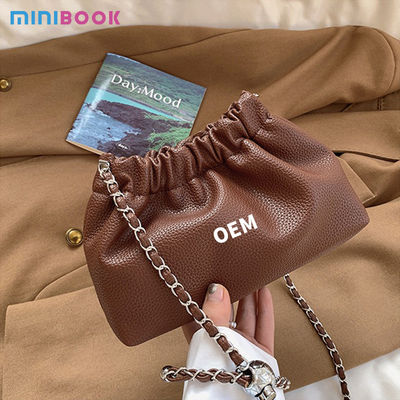 Advantage of Low MOQ Mix Models Genuine Leather Crossbody Bag for Daily Life in Grey