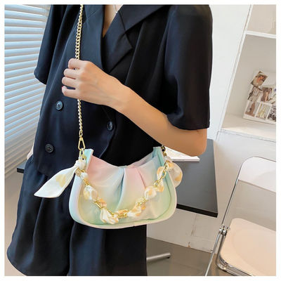Polyester Lining Folded Cloud Bag Fashionable Handbags for Ladies from Top Handbag