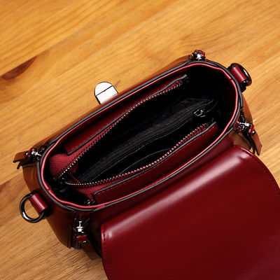 Shoulder Crossbody Bag All Seasons Retro Women's Bag Versatile Handheld Small Square Bag