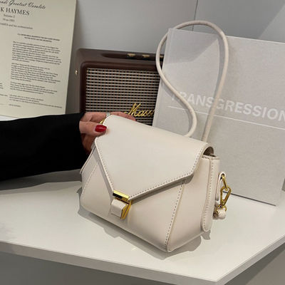 2024 Season All Seasons Advantage Low MOQ Mix Models Geometric Mini Women's Messenger Bag with Lock