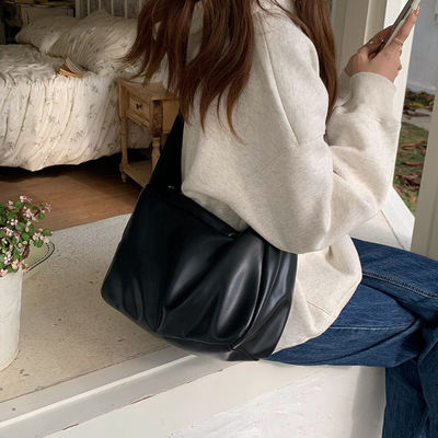 Large Capacity Zipper Shoulder Bag for Women 2023 Soft Leather Messenger Bag Products