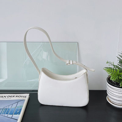 Summer 2023 Ladies Hand Bags Fashion Women's Handbags with Polyester Lining Material