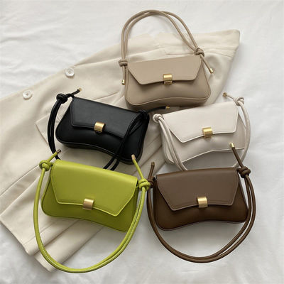 PORTABLE Saddle Bag Purse 2023 Collection Designer Handbags for Women's Portable Size