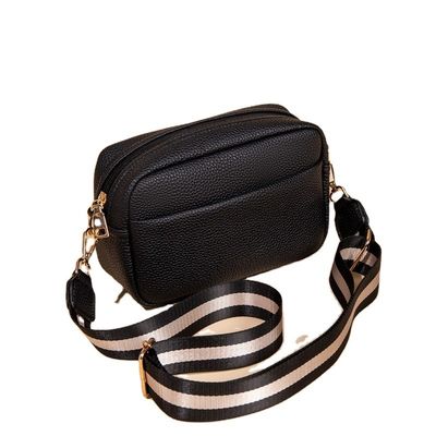 Korean Style Ladies Small Square Bag with Zipper Hasp Closure 2024 Hot Women Handbags