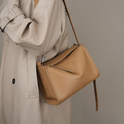 Low MOQ Mix Models Genuine Leather Crossbody Bag for Women Other Pattern Type Advantage