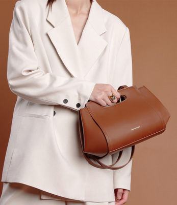 Low MOQ Mix Models Cowhide Versatile Armpit Bag Niche Design Shoulder Bag for Women