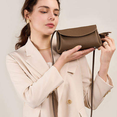 Elevate Your Look with this Head Layer Soft Cowhide One-Shoulder Crossbody Bag