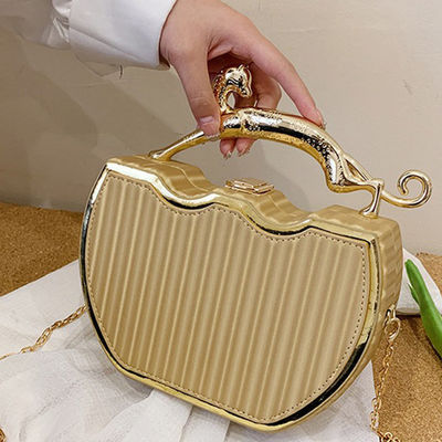 Low MOQ Mix Models Fashionable Metal Chain Evening Bags for Women's Party Attire