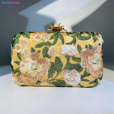Low MOQ Mix Models Designer Elegant Embroidered Handmade Beaded Dinner Bag for Daily Life