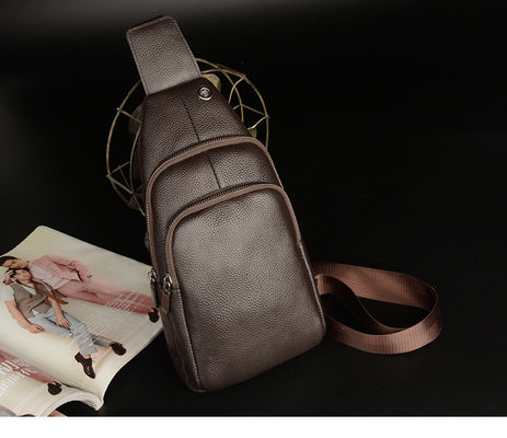 Acceptable OEM ODM Men's Chest Bag Genuine Leather with USB Charging and No Decoration