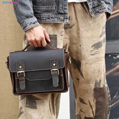 Minibook Vintage Messenger Bag The Perfect Combination of Style and Functionality