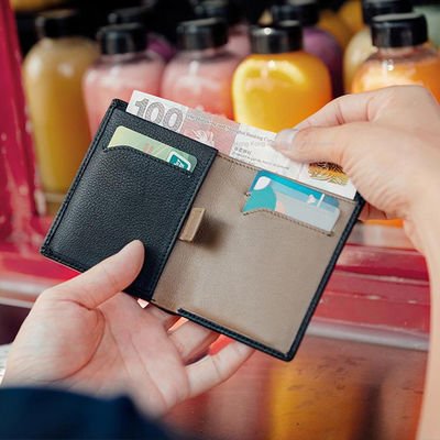 Custom LOGO Men's Front Pocket Wallet made of Full Grain Leather with RFID Protection