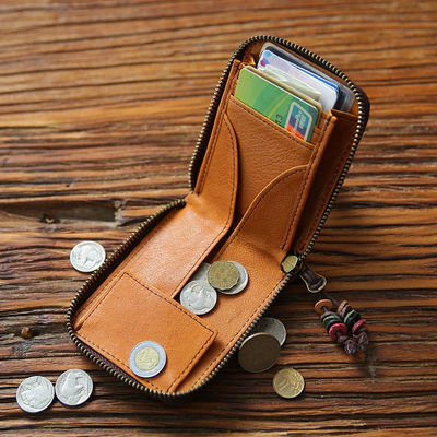 Men's Fashion Wallet Short and Zippered Handcrafted with Retro First-Layer Cowhide