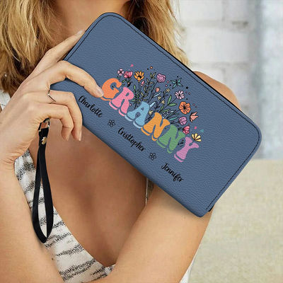 Upgrade Your Accessories Game with Hot Women's Wallet Personalized Zip Leather Clutch