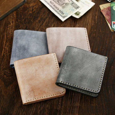 Nylon Lined Retro First-Layer Cowhide Hand-Stitched Small Wallet for Your Convenience