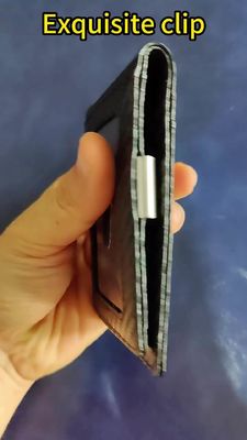 Solid Pattern Custom Bifold Slim Carbon Fiber Genuine Leather Money Clip Wallet for Men