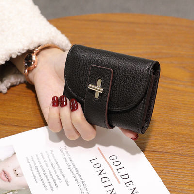 Multi-Functional and Personalized First-Layer Cowhide Pickup Bag for Women OEM/ODM