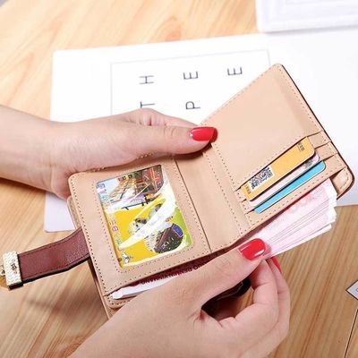Custom Decoration PU Leather Women Short Wallet with Zipper Closure and Card Slots