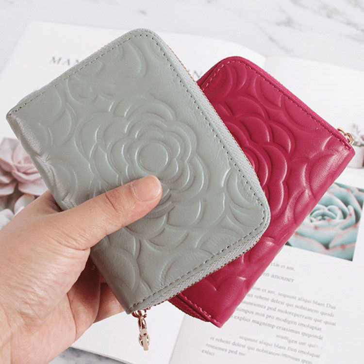 Camellia Genuine Leather Hand Coin Purse Small and Exquisite Wallet with No Embossing